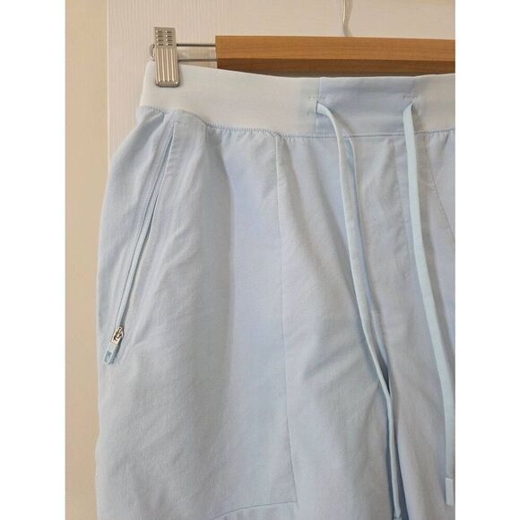 Lululemon License To Train Linerless 7" Shorts S Light Blue LM7APYS - Picture 3 of 10